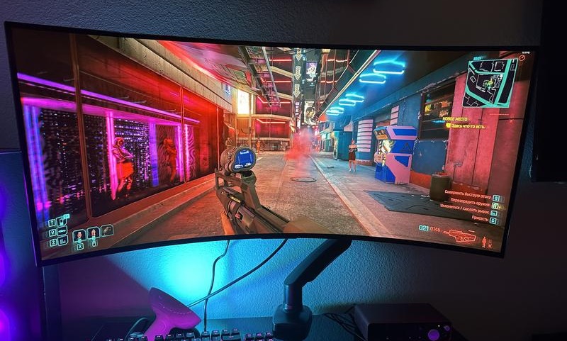 LG Ultragear 39GS95QE 39-inch OLED Curved Gaming Monitor