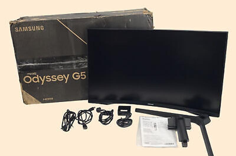 Samsung Odyssey G55C S32CG550 32-Inch QHD Curved Gaming Monitor