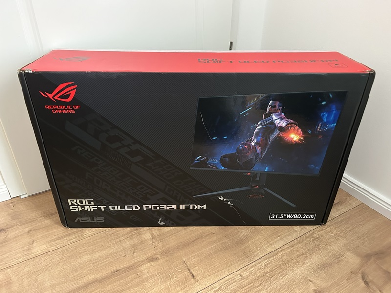 ASUS ROG Swift PG32UCDM 