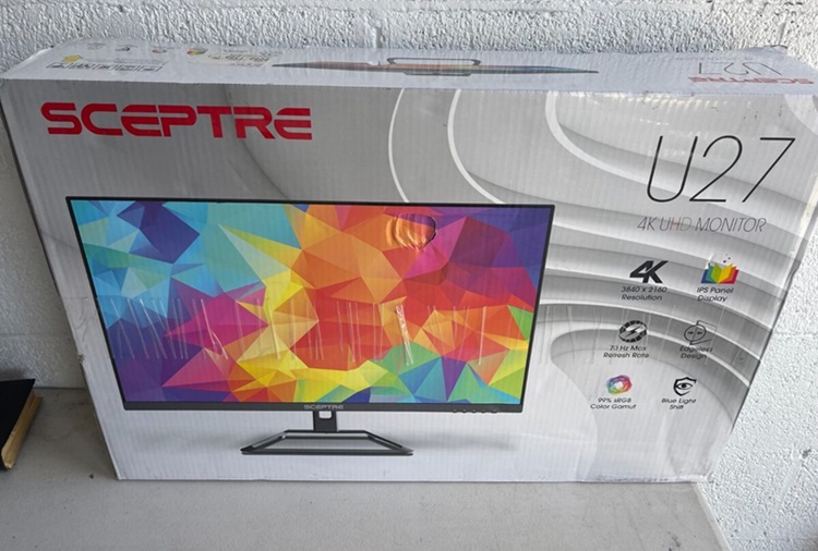 Sceptre U325W-UPT 32-Inch 4K UHD Monitor